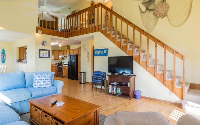 StingWray Cove by Oak Island Accommodations