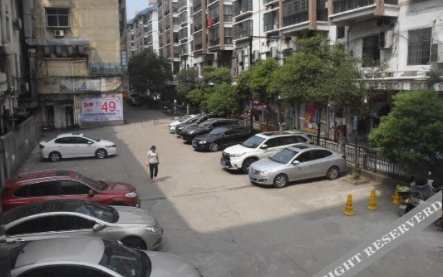 Xinyaxin Jincheng Hotel