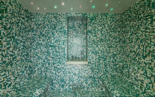 Vathi Cove Luxury Resort & Spa