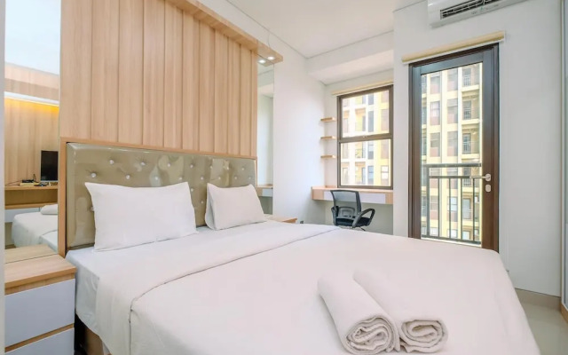 Cozy Living And Homey Studio Transpark Cibubur Apartment