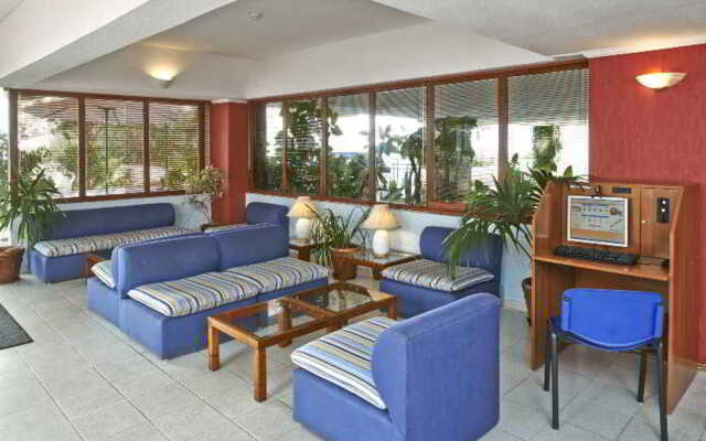 Apartamentos Turisticos Ourasol