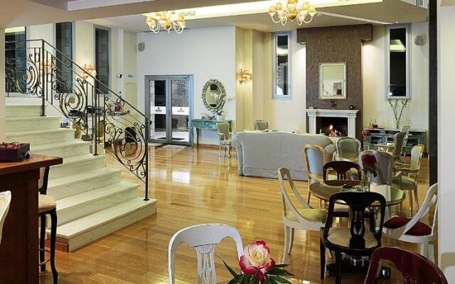 Hondos Classic Hotel & Spa