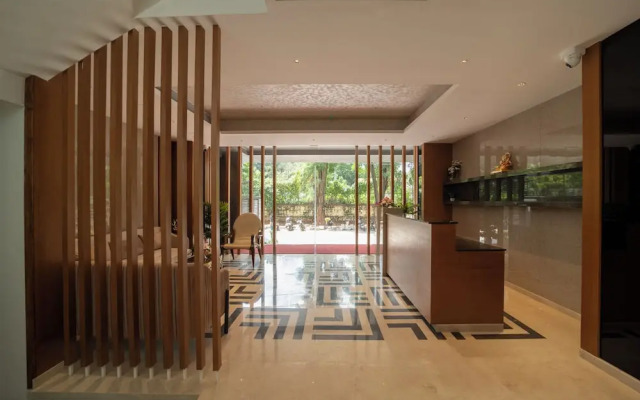 The President Hotel Kumara Park