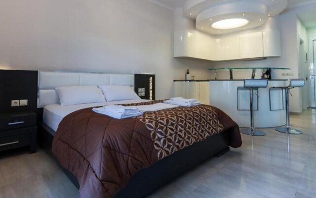 Pearl Bay Hotel