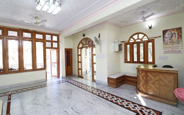 OYO 24319 Hotel Geetanjali Resort