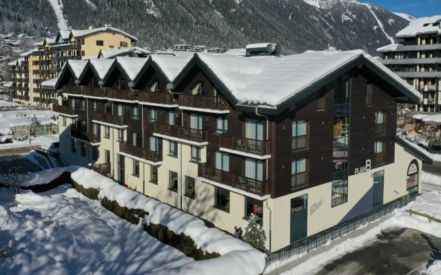 Plan B Hotel - Living Chamonix