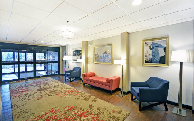 Hampton Inn by Hilton Chicago-Midway Airport