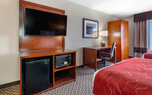 Comfort Suites Escanaba