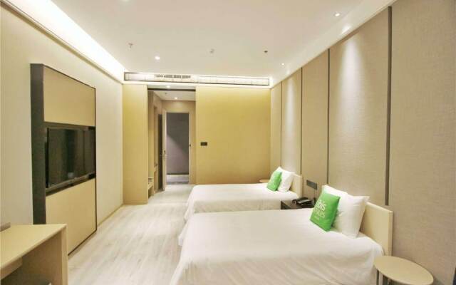 Ibis Styles Nanjing Dongqi Road Hotel