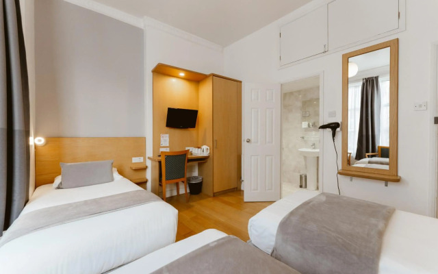 Star Hotel