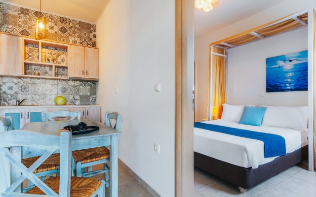 Aelia Apartments & Suites