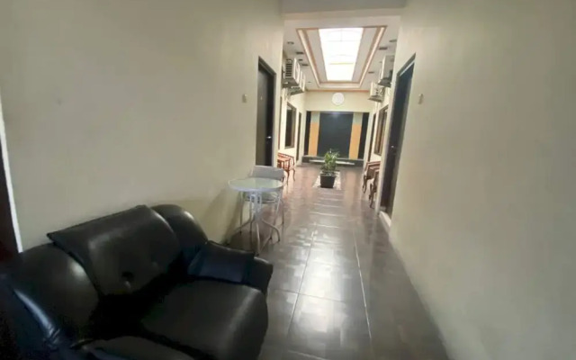 Hotel O Jalan Malioboro Near Stasiun Tugu Yogyakarta Formerly Hotel Baru