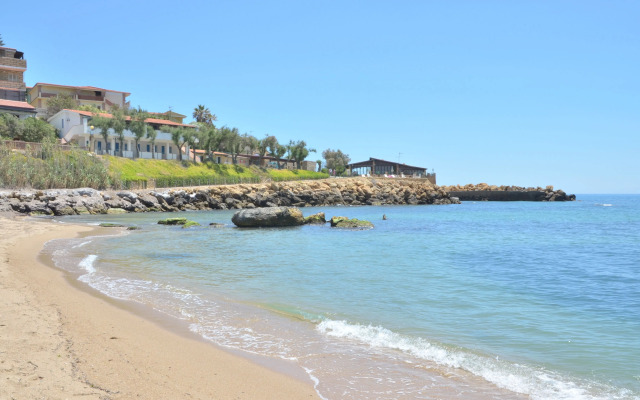 Cala Greca Beach Resort