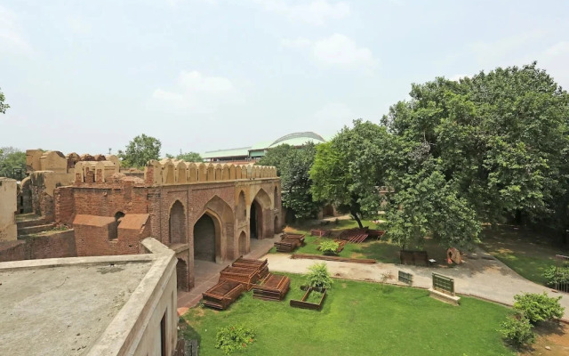 Hotel Green Castle by OYO Rooms