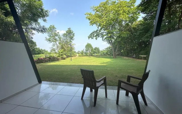 Bansari Greens Resort