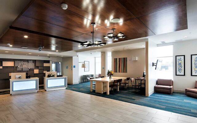 Holiday Inn Express Red Deer North by IHG