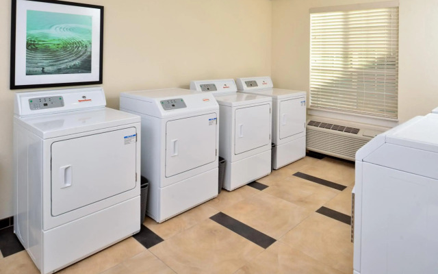 Candlewood Suites Lodi by IHG