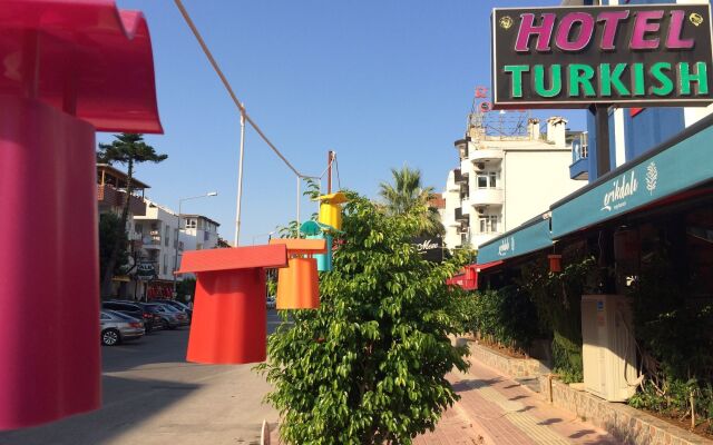 Turkish Apart Hotel