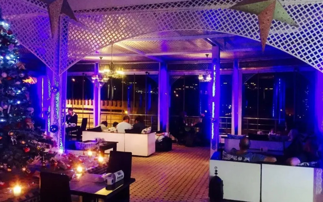 Hotel Erraha
