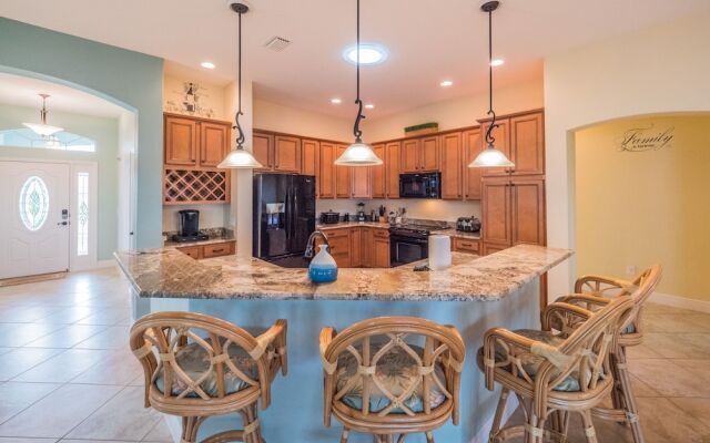 Gullberry Place 1626 by White Pelican VR