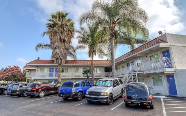 Motel 6 Los Angeles - Norwalk