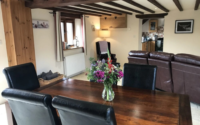 Tranquil Barn Retreat Nr Winkleigh