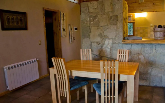 Tillka, Casas de Montaña