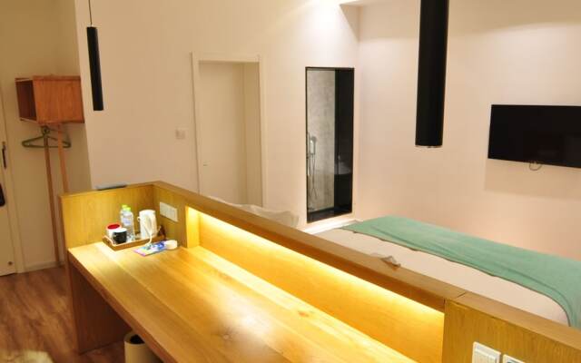 Microyards Hotel Qingdao
