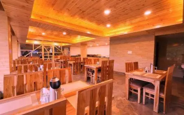 Oyo 90662 Heaven Seven