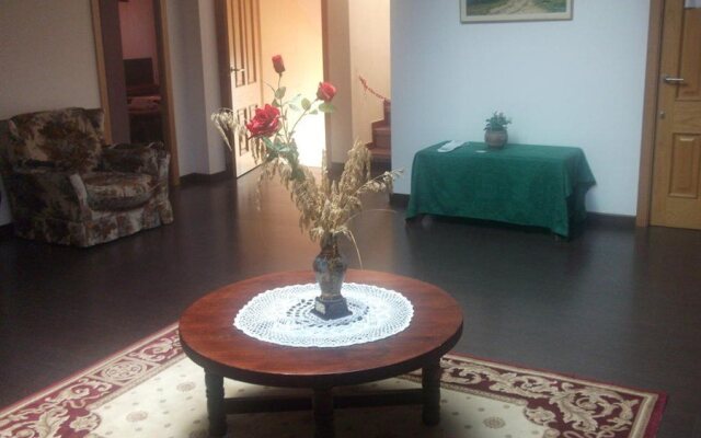 Hostal Castell de Lô