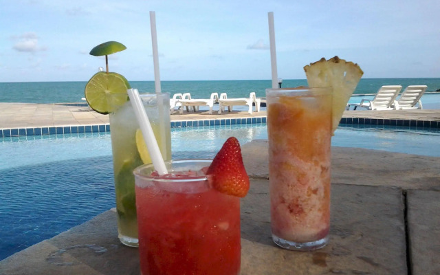 El Aram Imirá Beach Resort