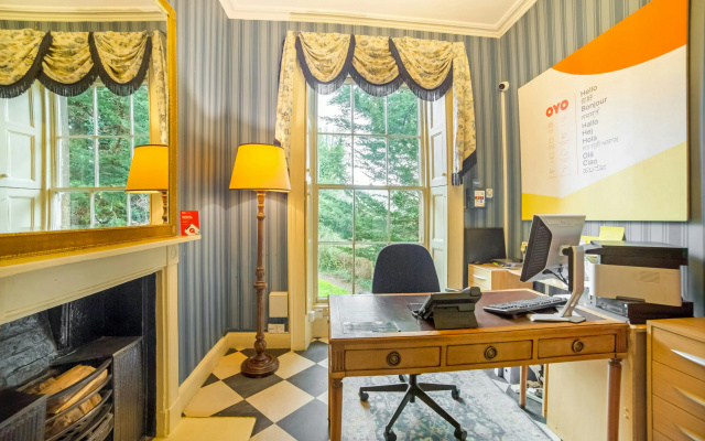 OYO Bailbrook Lodge, Bath