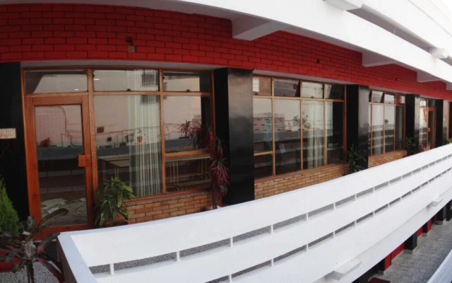 Hotel Bindal Residency