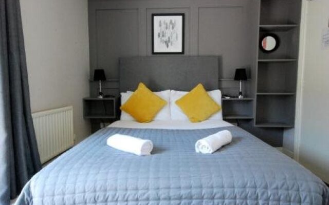 The Metropole