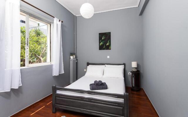 Malvina's Dream - Comfort and style-Central Aigio