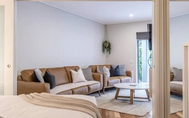 Tranquil Spa Suite, K-bed, Plunge Pool at Kingscliff Salt Beach Resort and Spa – Guest Rooms – Kingscliff