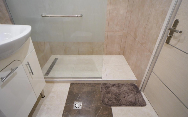 1-BDR comfort apartment near Opera house