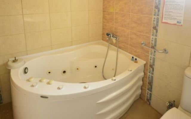 Kirkgecit Thermal Hotel