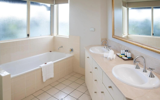 The Lakes Resort Cairns