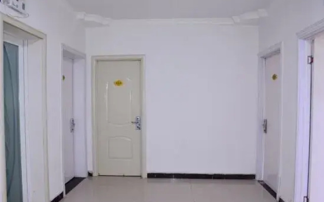 Dongcheng Home Express Hotel (Suzhou East Railway Station)