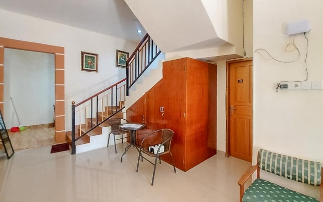 Enine Homestay Makassar RedPartner