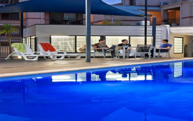 Mont Clare Boutique Apartments