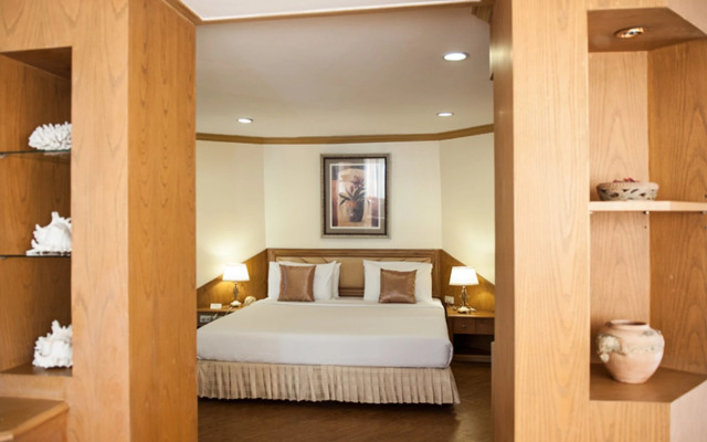 Lido Beach Hotel Pattaya