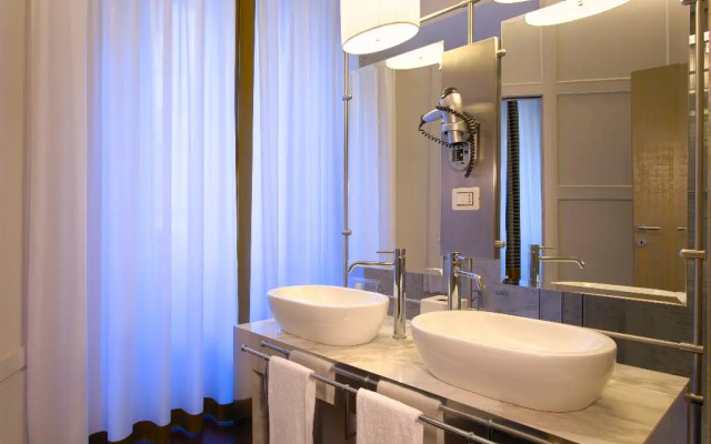 Stendhal Luxury Suites