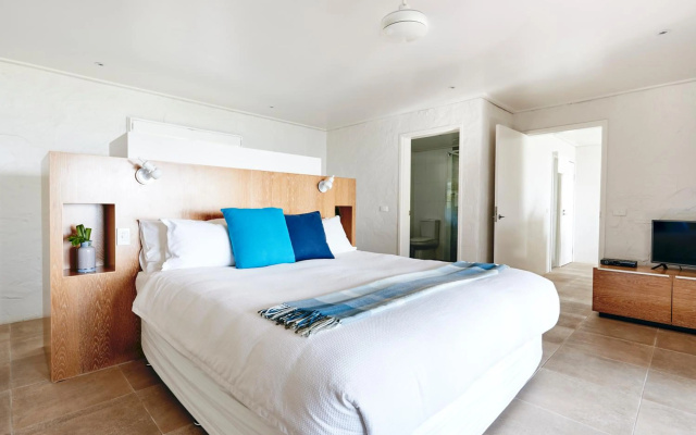 Orpheus Island Lodge – Guest Rooms – Orpheus Island