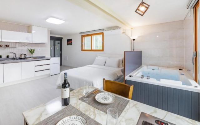 Ganghwado Pension Some