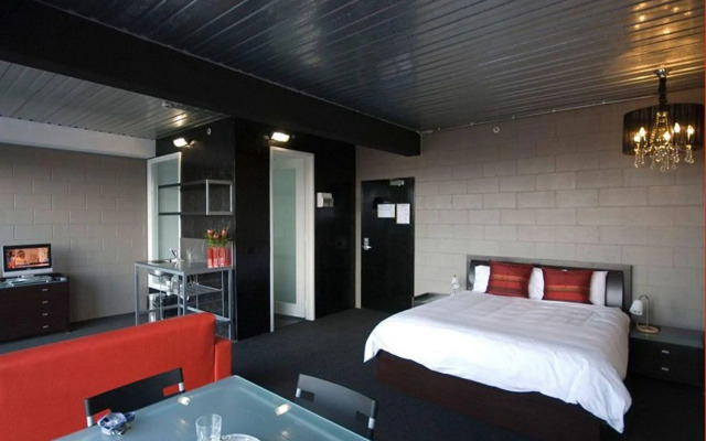 Summer House Backpackers Melbourne