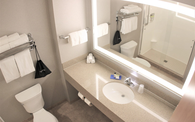 Holiday Inn Express & Suites Cheney by IHG