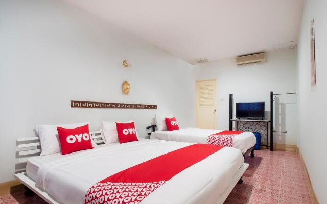 OYO 703 Koh Chang Riverside Resort