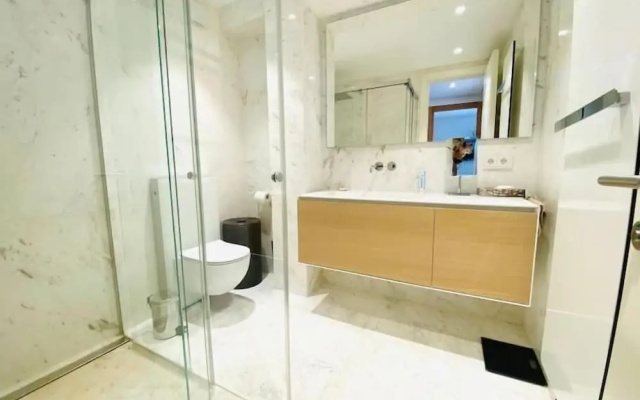 1 bedroom in the Heart of City Center
